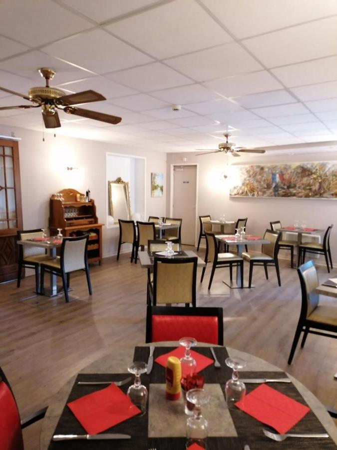 Hotel De La Paix Албер Екстериор снимка