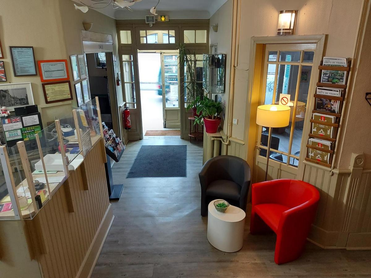 Hotel De La Paix Албер Екстериор снимка