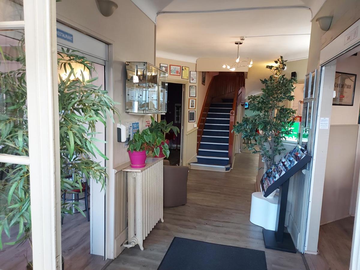 Hotel De La Paix Албер Екстериор снимка