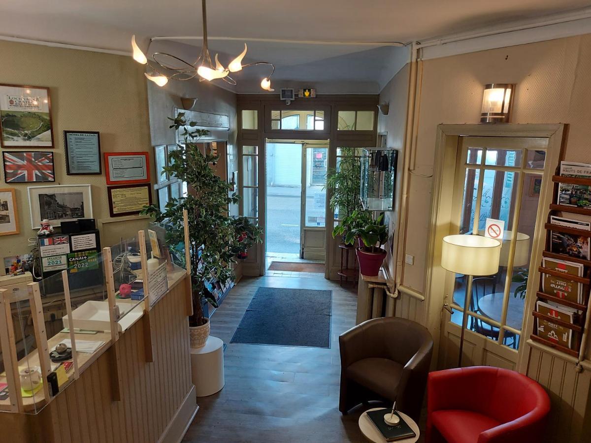 Hotel De La Paix Албер Екстериор снимка