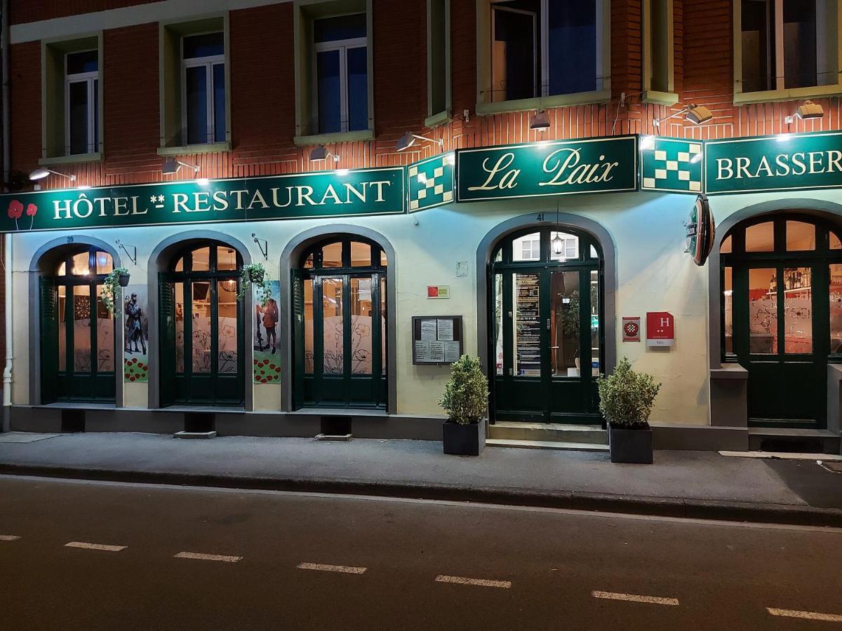 Hotel De La Paix Албер Екстериор снимка