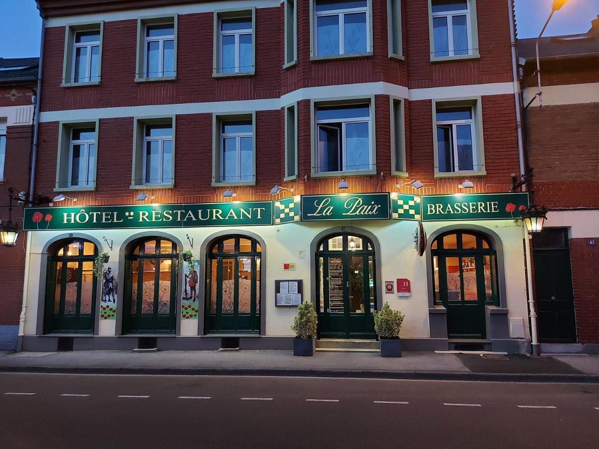 Hotel De La Paix Албер Екстериор снимка